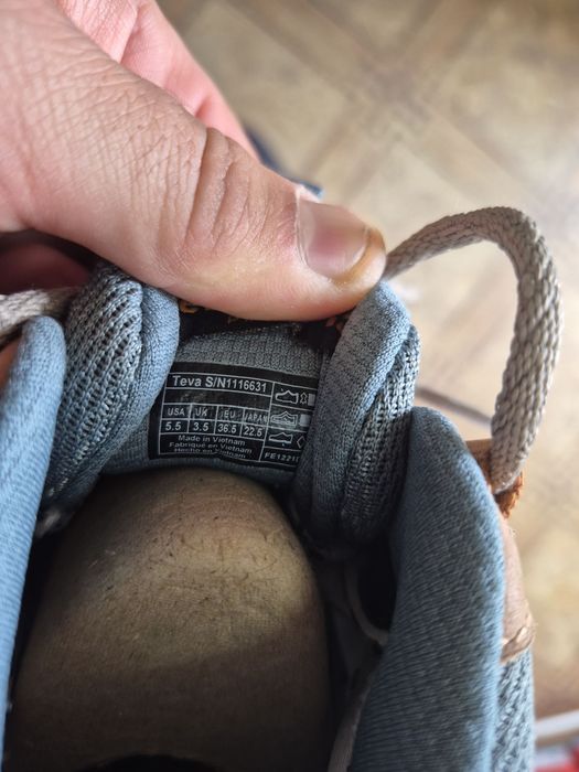 Жіночі трекінгові кроссівки TEVA RIDGEVIEW MID(Оригінал)36,5-22,5см.