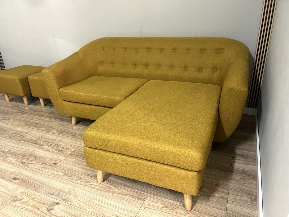 Narożnik pikowany musztardowy z dwiema pufami kanapa sofa DOSTAWA !!!