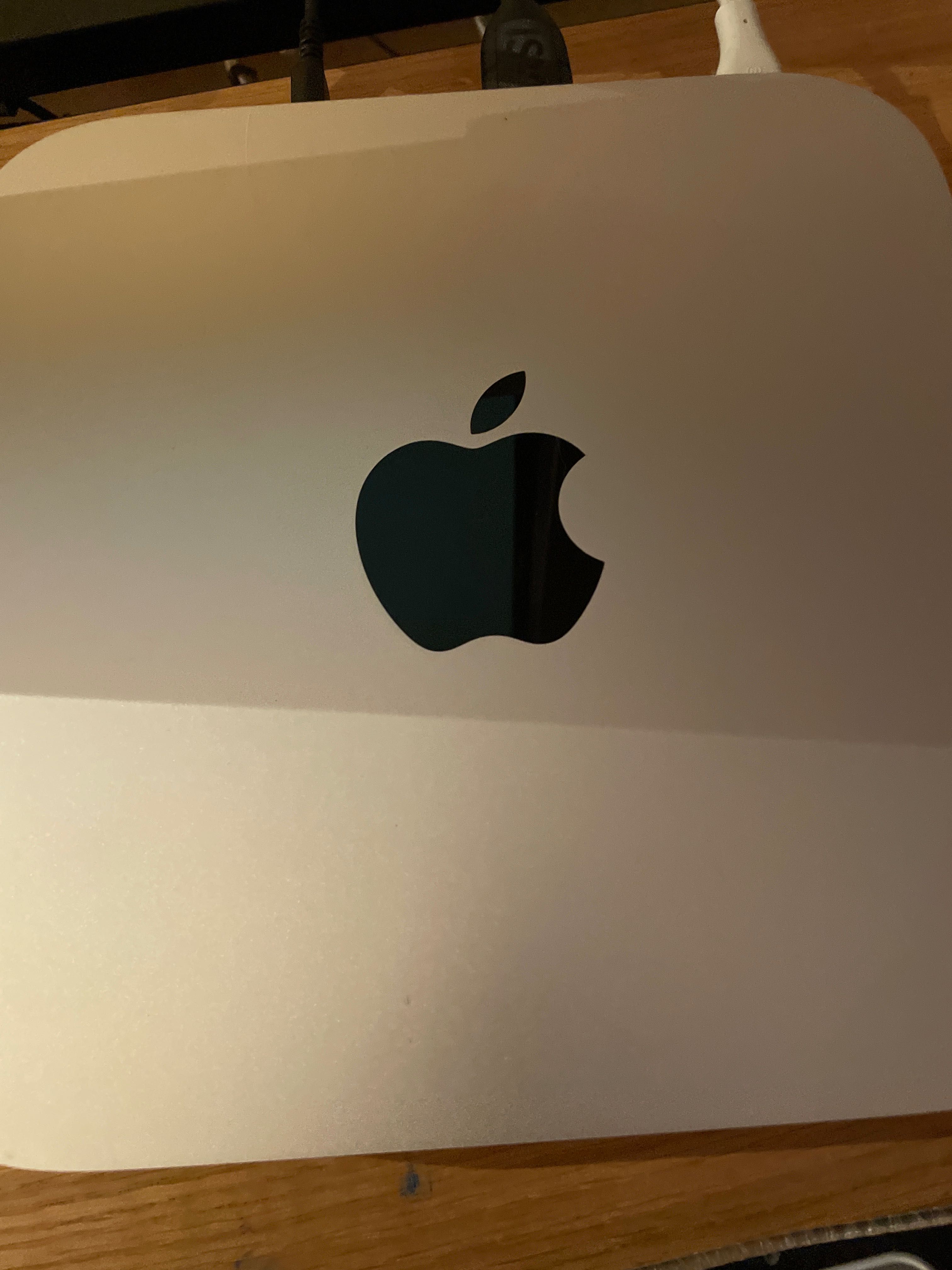 Mac mini 2013 możliwość kupienia z minitorem