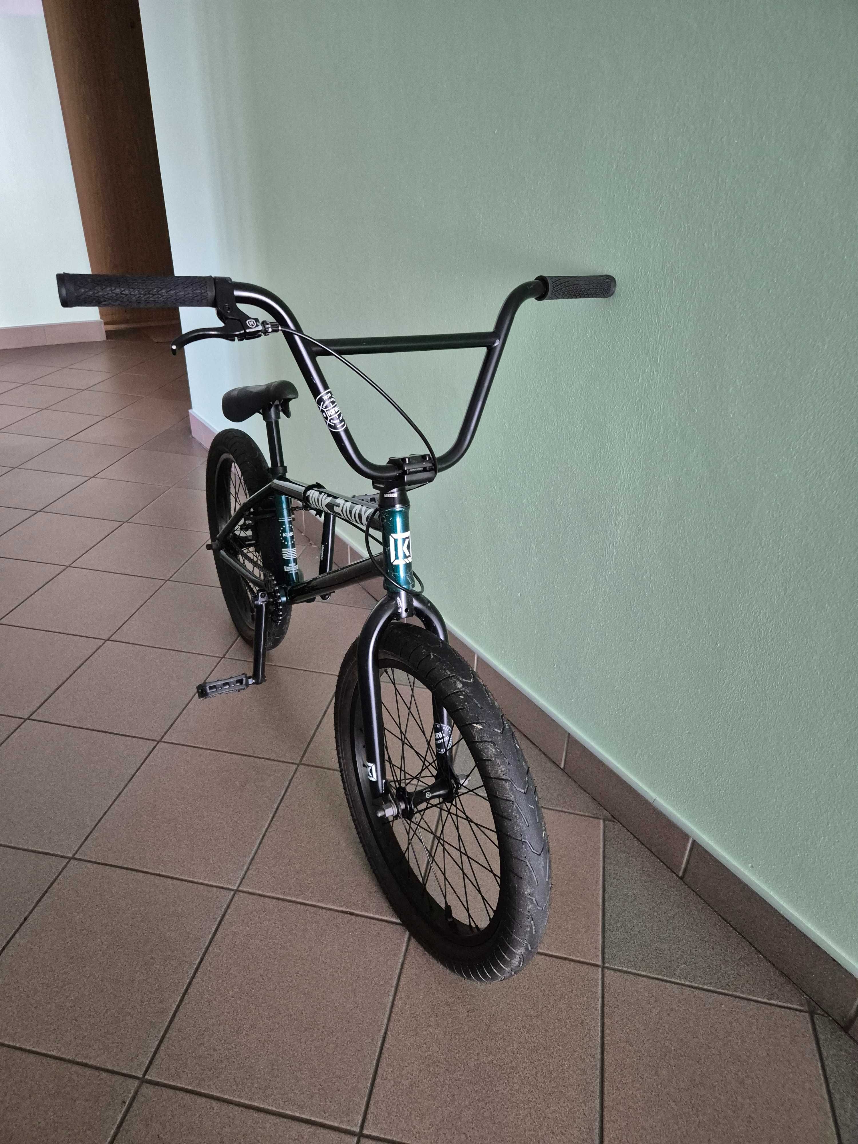 Rower BMX Kink Launch