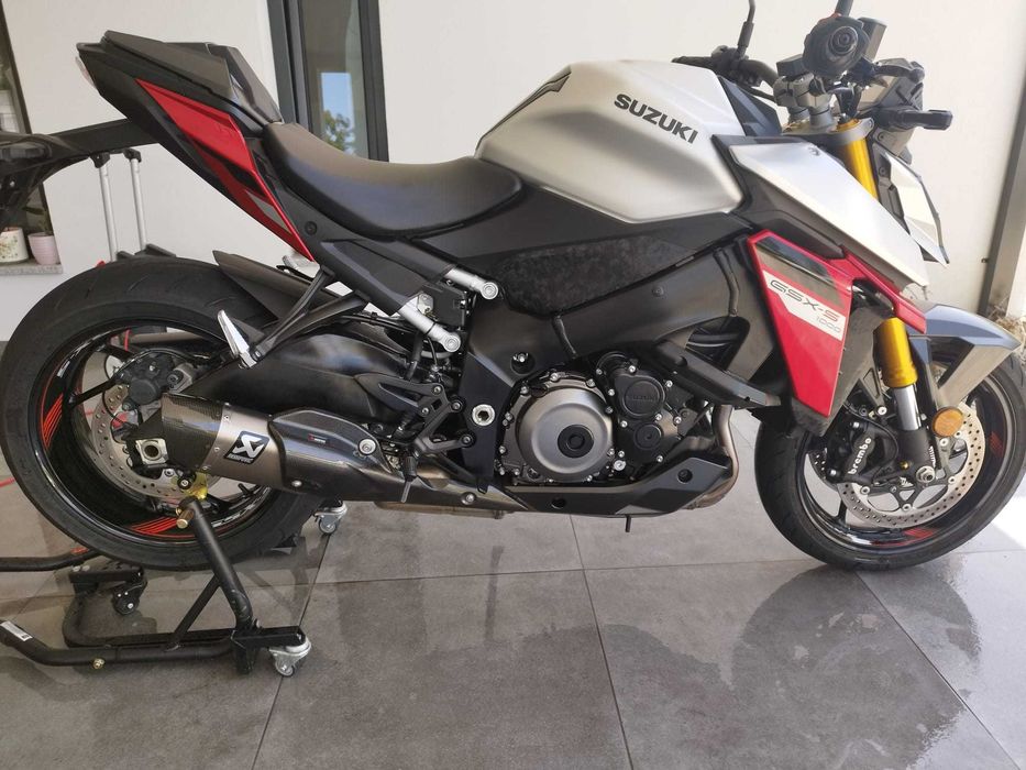 Suzuki GSX S1000