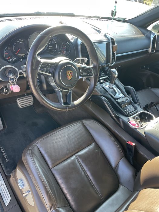 Porsche Cayenne S 3,6 benzyna 420 KM