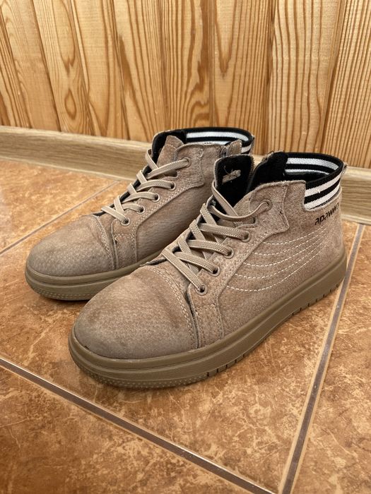 Продам Черевики Apawwa 37 розмір (23,5см)