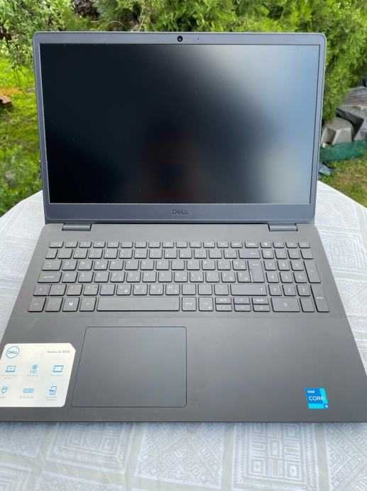 Ноутбук Dell3500