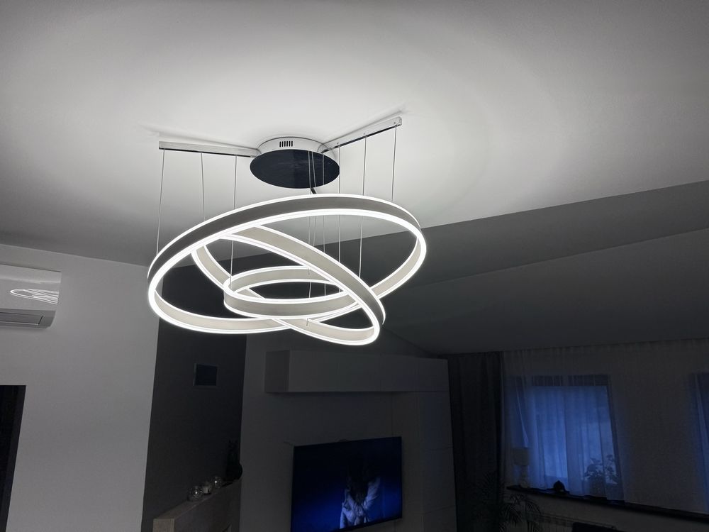 Lampa wiszsąca sufitowa