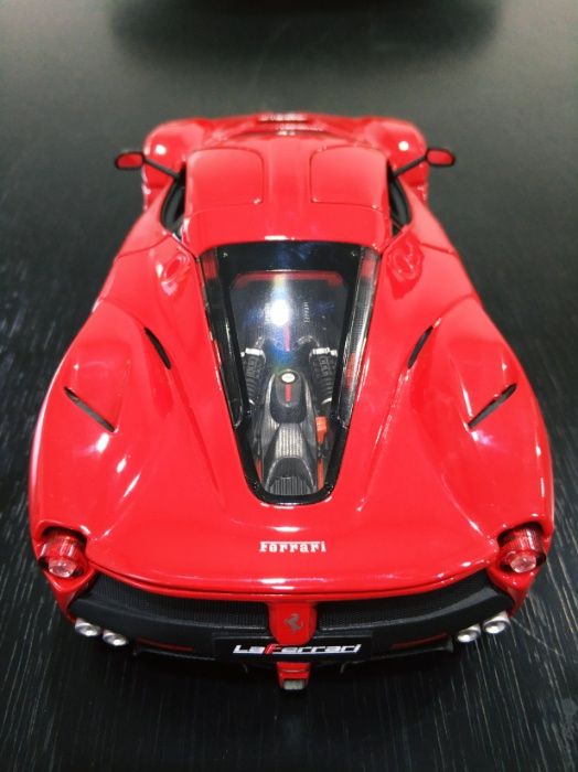 Ferrari La Ferrari - Burago 1/18