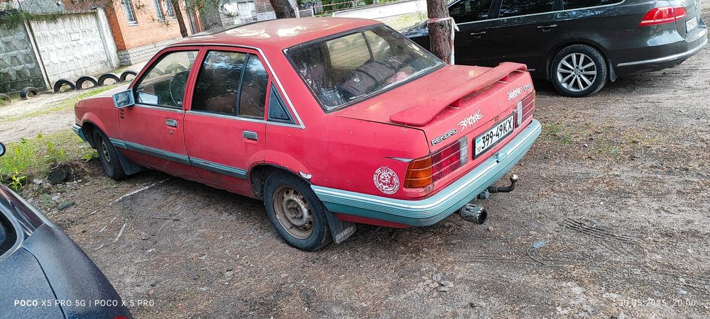 Опель рекор 1.8 90 л. с