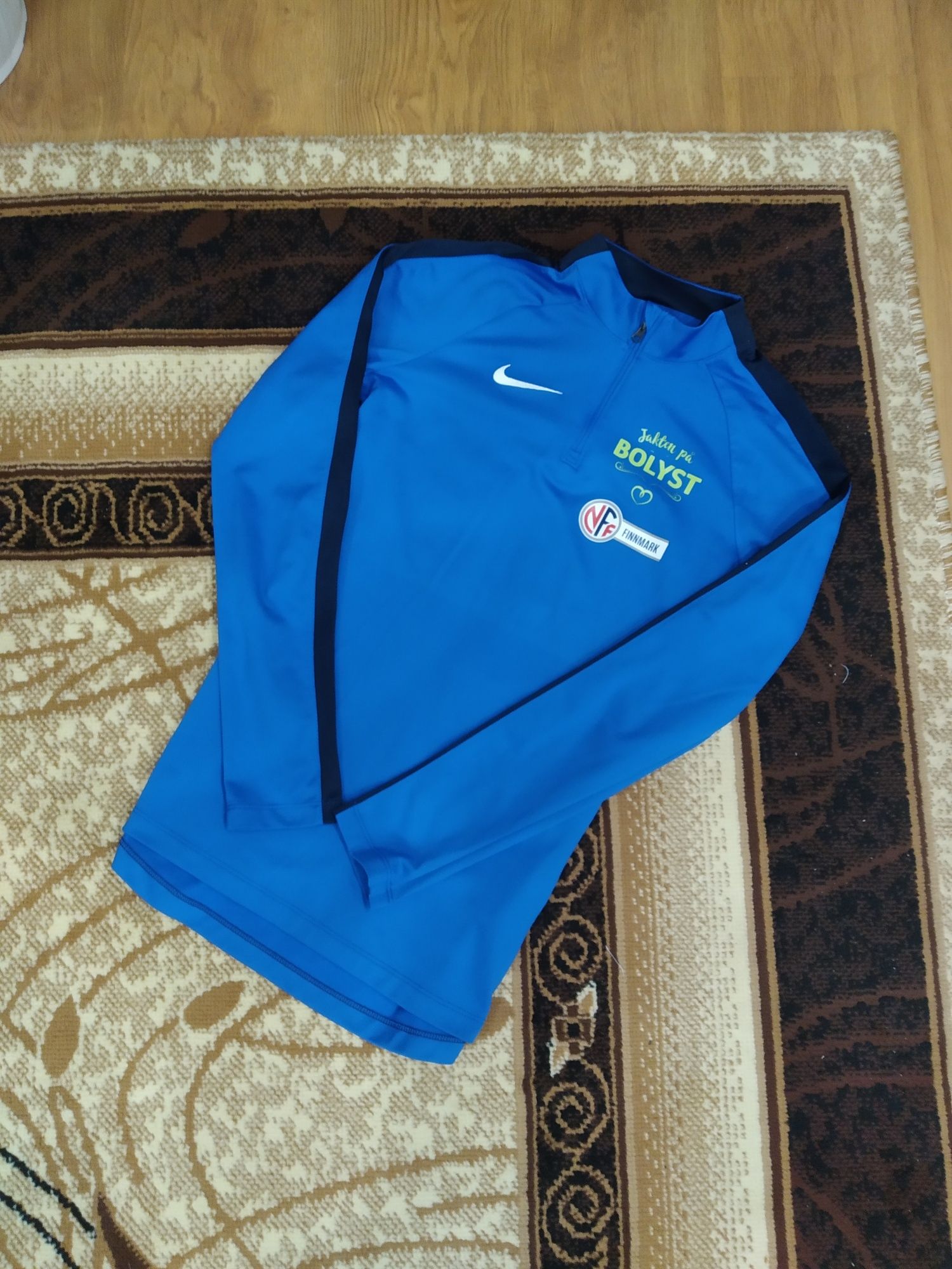 Костюм Nike , Dri fit , Swoosh , + В Подарок кофта