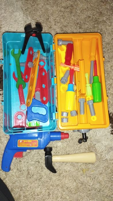Набір інструментів дитячий в кейсі коробці ціна за два набори