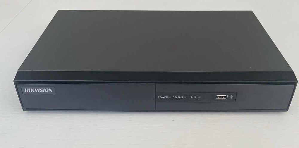Видеорегистратор Hikvision DS-7204HFI-SH  HDD 1 TB