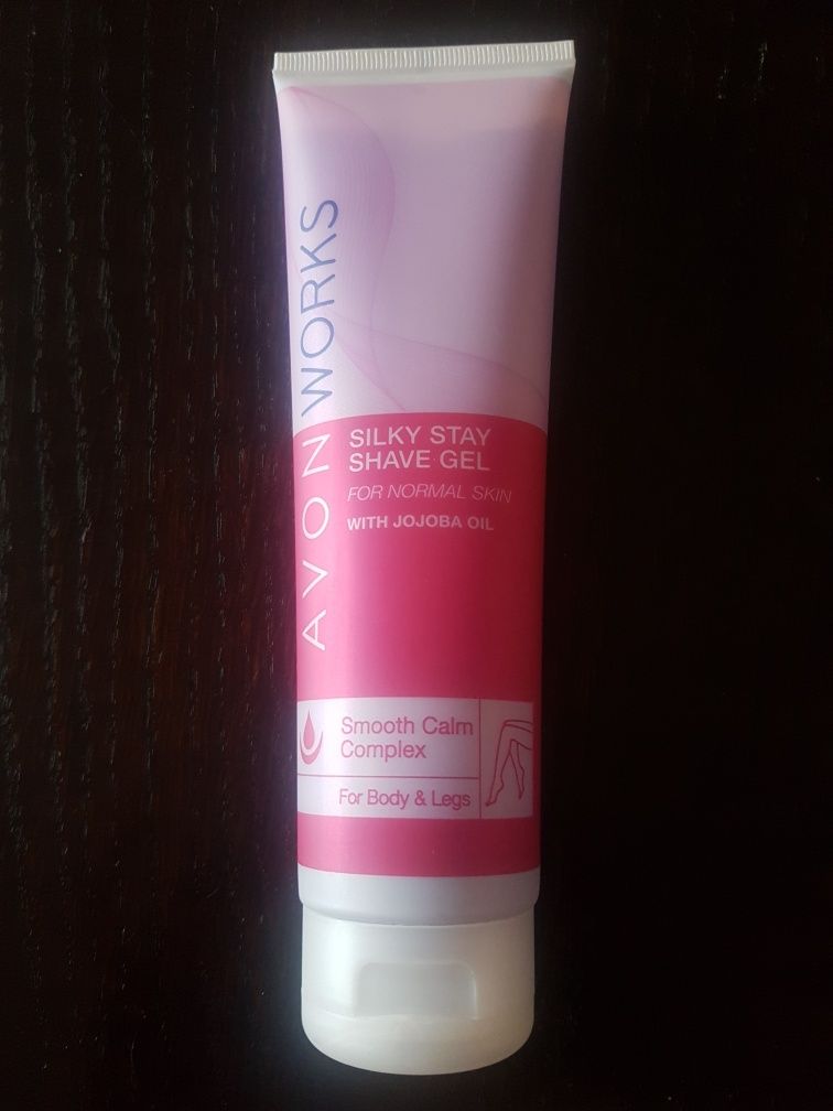 Avon Works skarpetki stopki silikonowe pielęgnacyjne i inne