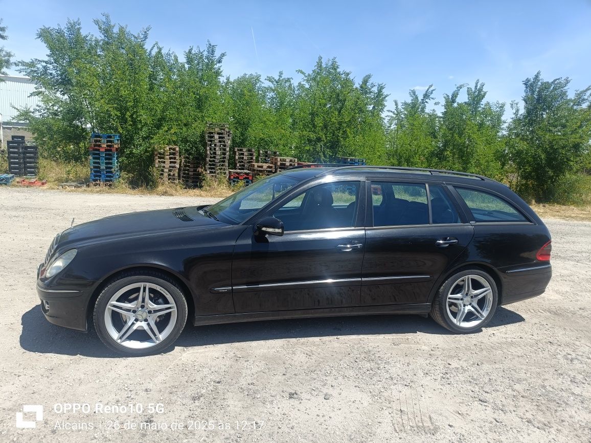 Mercedes E 220 em excelente estado