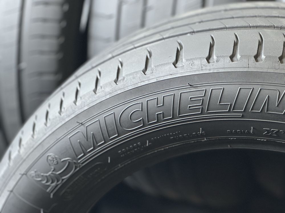 R19 235/55 преіміум літо Michelin Latitude Sport3 VOL