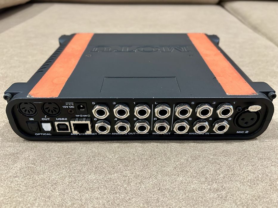 MOTU Ultralite AVB Аудіо інтерфейс карта