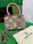 Torebka srednia LV monogram bez skórzana Louis Vuitton kuferek Premium