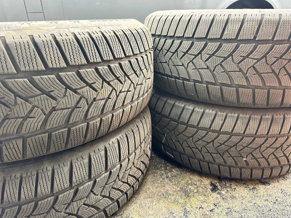Opony zimowe Dunlop 235/55R19 255/50R10 komplet