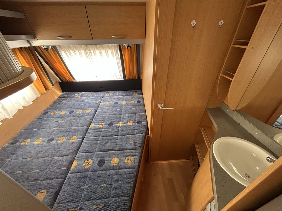 Knaus 650, 2006 r, piętrowe łóżka