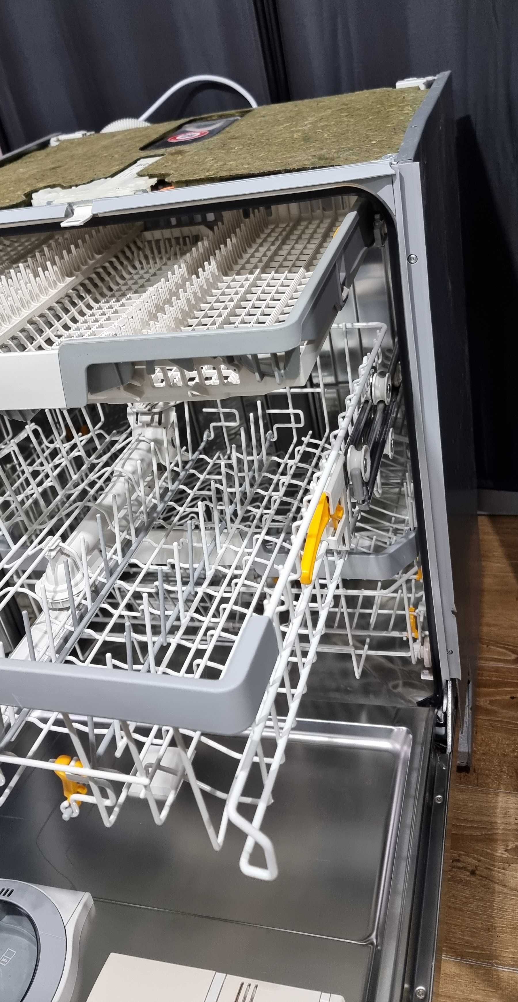 Zmywarka podblatowa, do zabudowy Miele G 7310 SC, AutoDos, PowerDisk