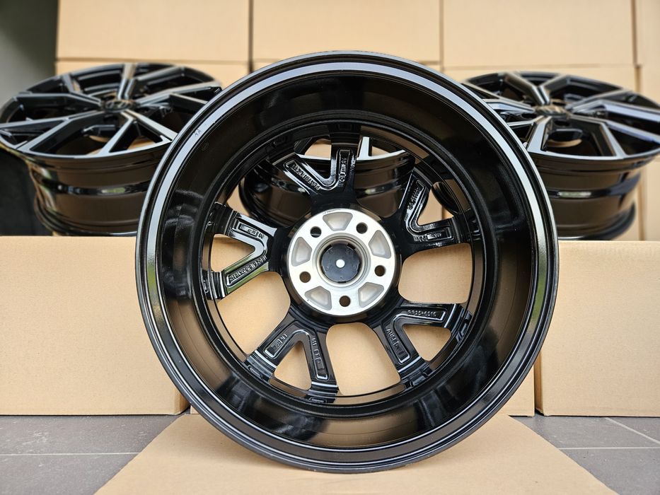 Honda 17 " Nowe Felgi 5x114,3 Civic CR-V Accord HR-V FR-V Czarne Alu