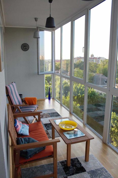 Оренда!  Угорська 12. Новобудова Дизайн Ремонт. з Підземним Паркінгом!