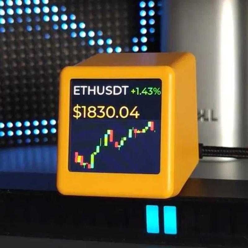 BTC Tracker, Bitcoin дисплей в реальном времени, Ticker криптовалюты