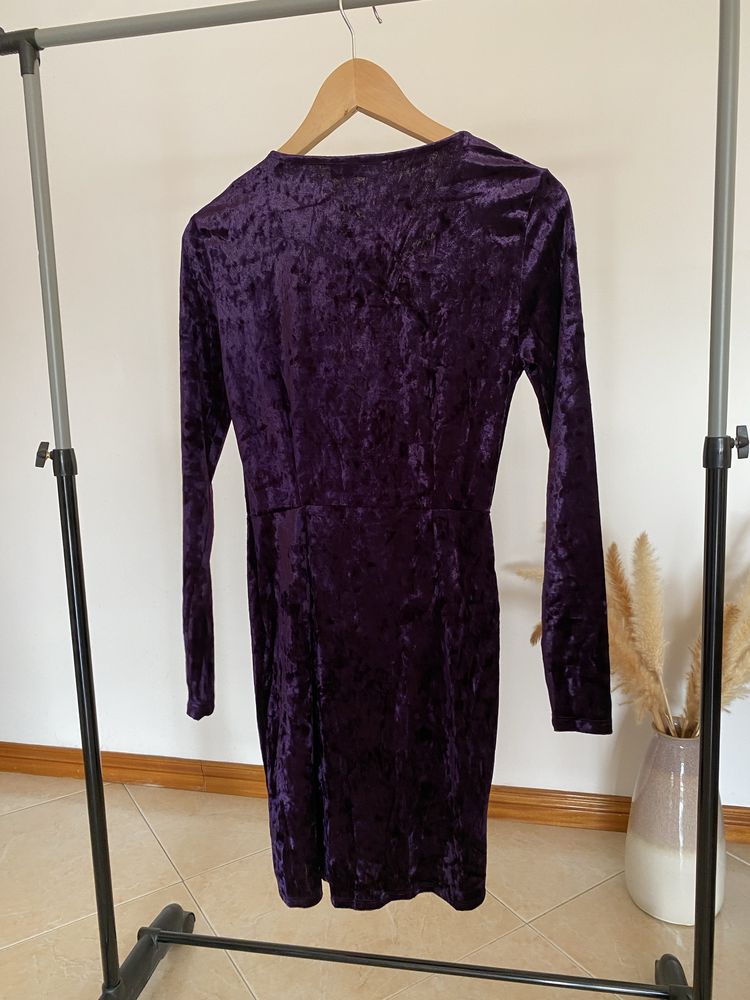 Vestido de veludo da Mango
