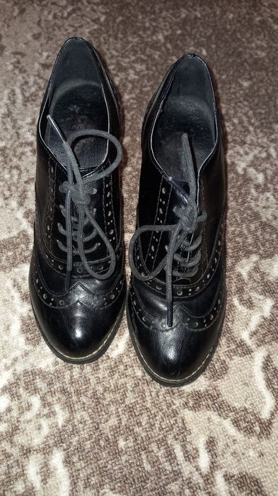 Туфли, ботинки женские