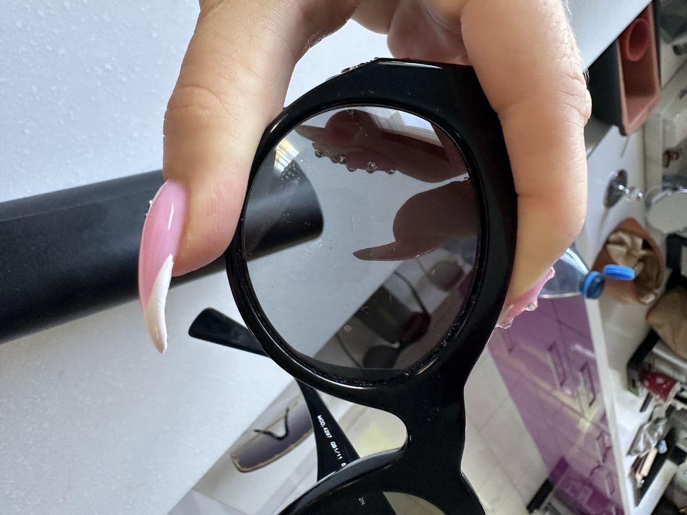 Eleganckie okulary przeciwsloneczne Versace