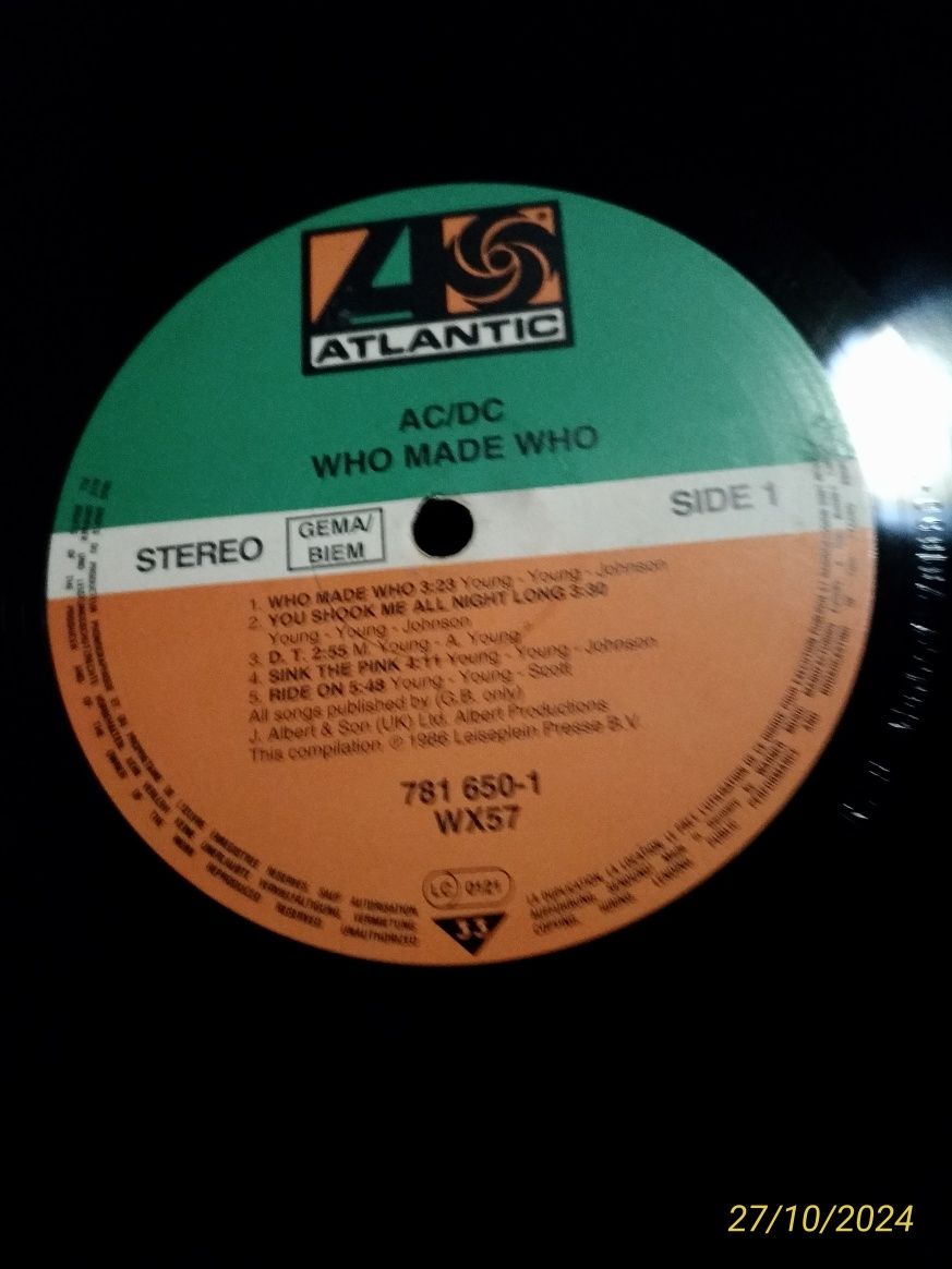 Ac/dc disco imaculado!