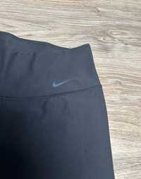 Legginsy Nike czarne