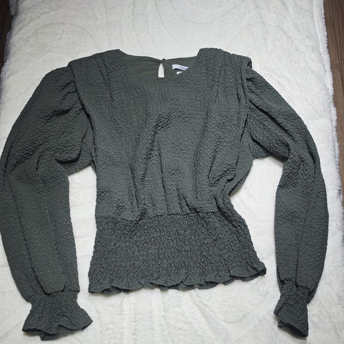 Bluzeczka z buffkami