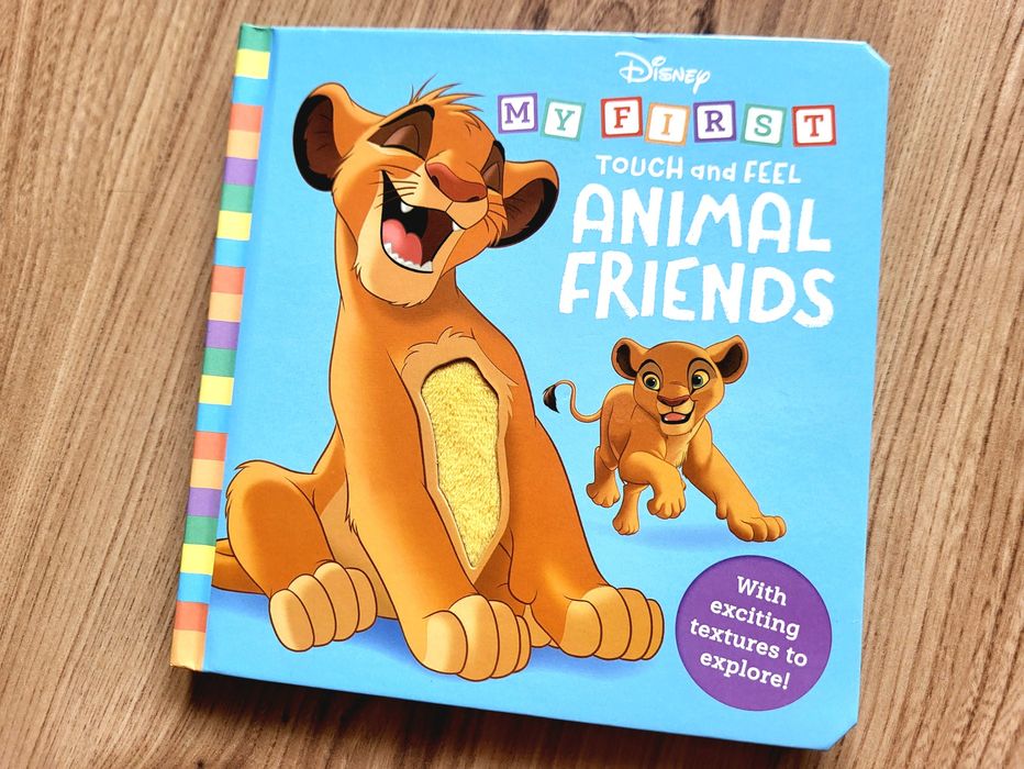 Disney Animal Friends książeczka sensoryczna po angielsku
