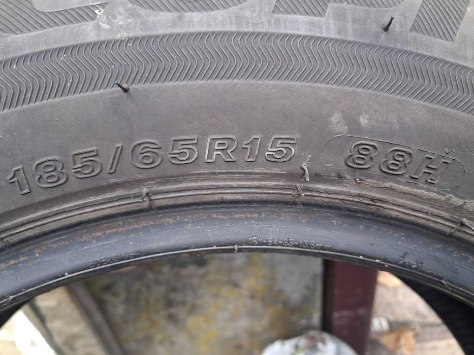 Opony letnie 185/85R15