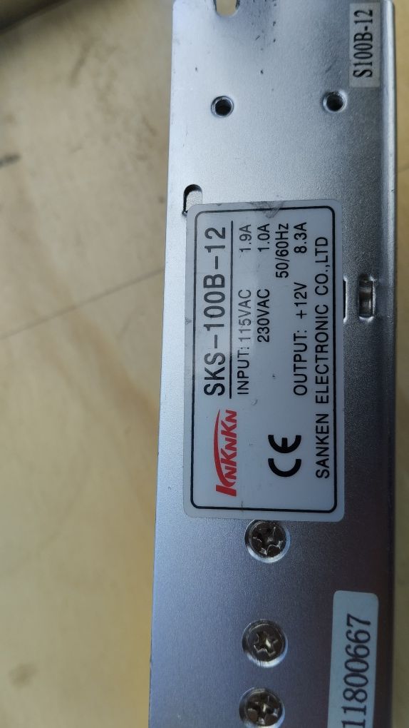 Блоки живлення,нові та б/в, на 12 V  від 3 до 20 А