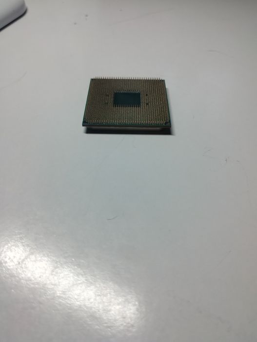 Продам.Процесор AMD Ryzen 5 2600 3.4GHz/16MB  sAM4 BOX