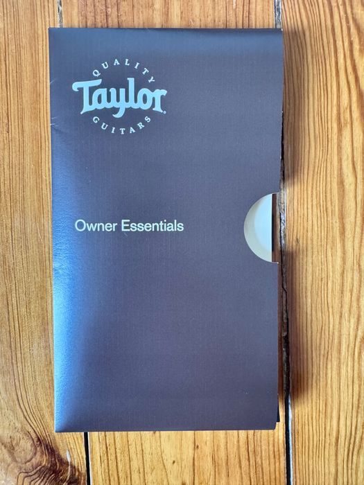 Taylor GSMini-e Koa Plus Guitarra (Quase em perfeitas condições)