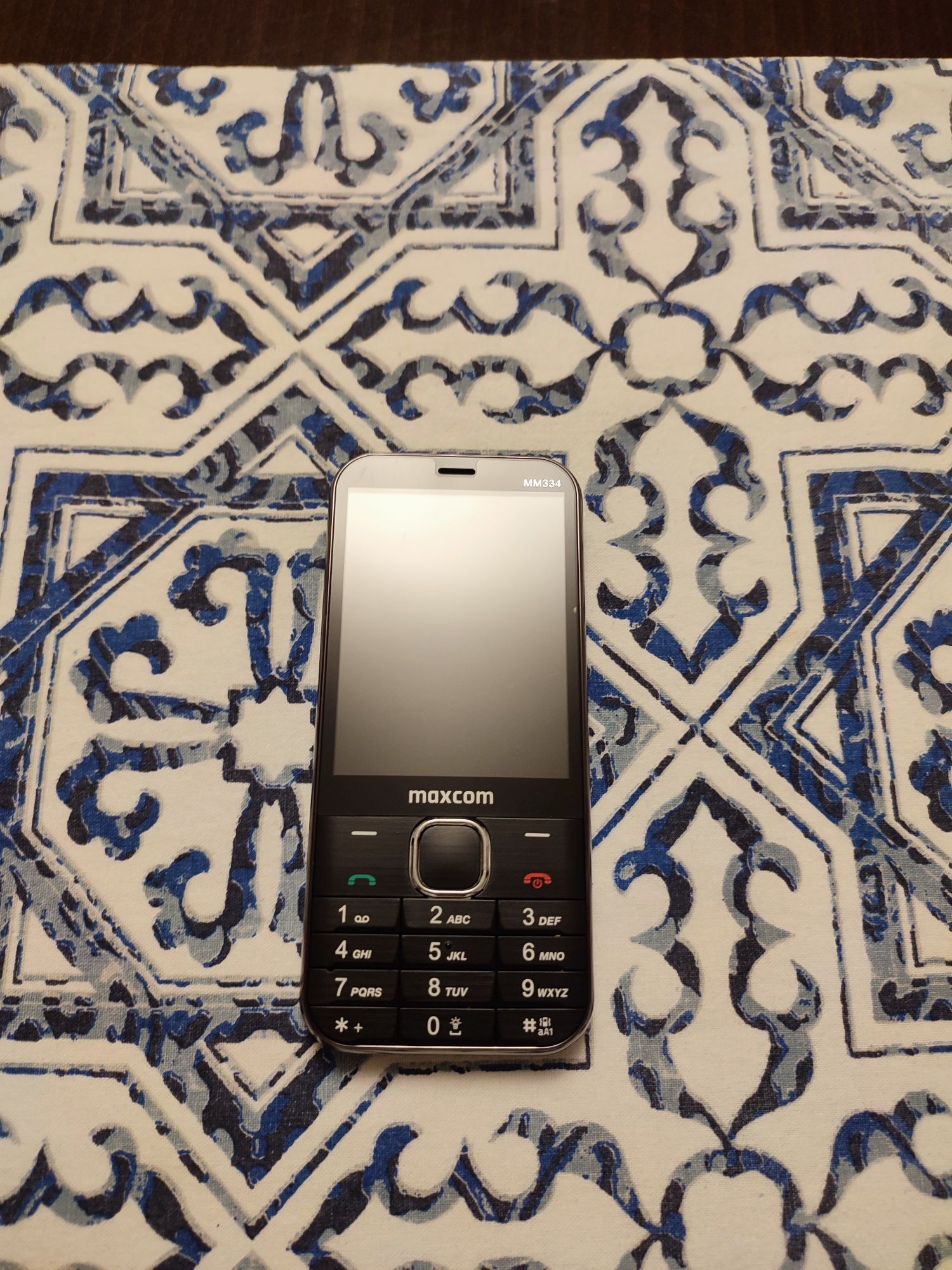 Telefon maxcom mm334