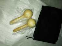 Maracas em conjunto de 2 elementos
