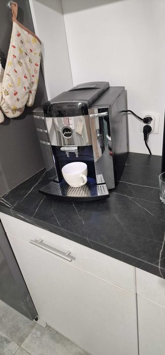 Ekspres JURA F9 chrom super stan...