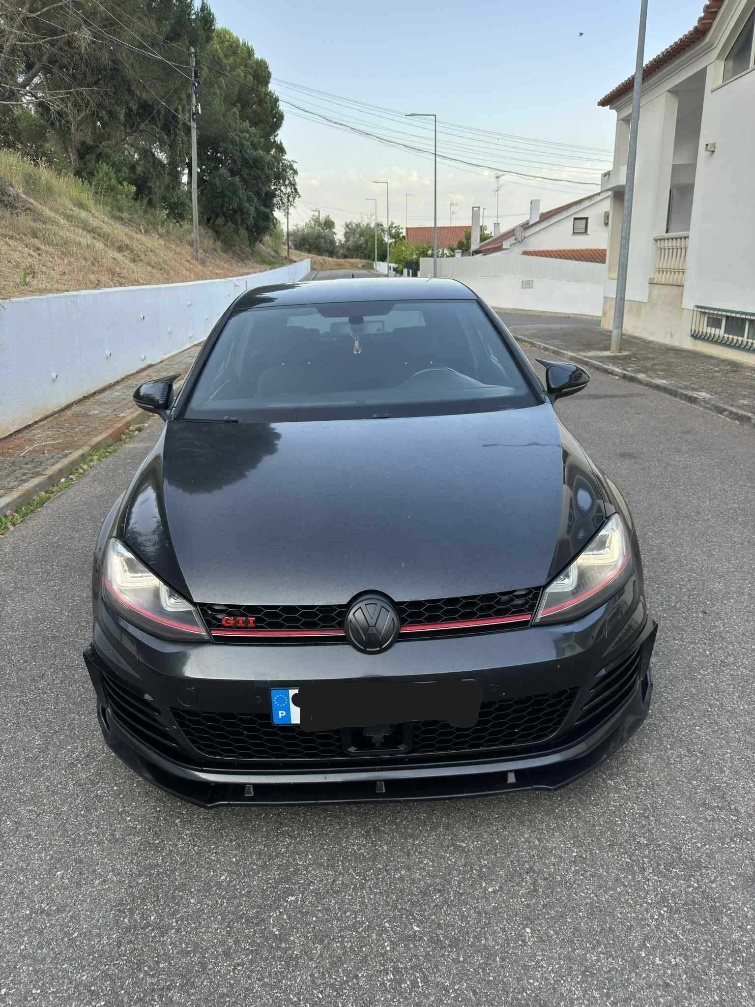 VW Golf 7 GTi DSG 2.0 Performance