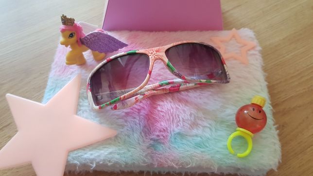 Детские солнцезащитные очки с подарком