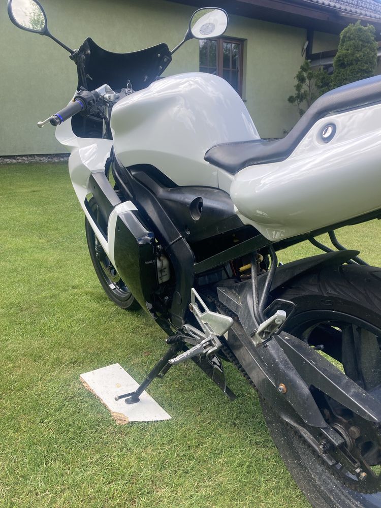 Yamaha tzr 50 2008