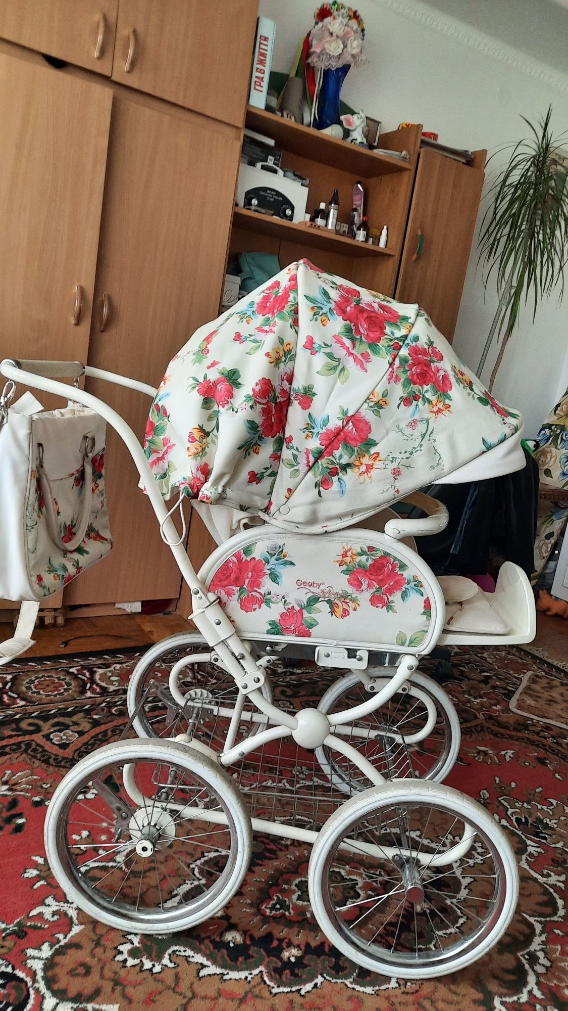 Продам коляску в ідеальному стані