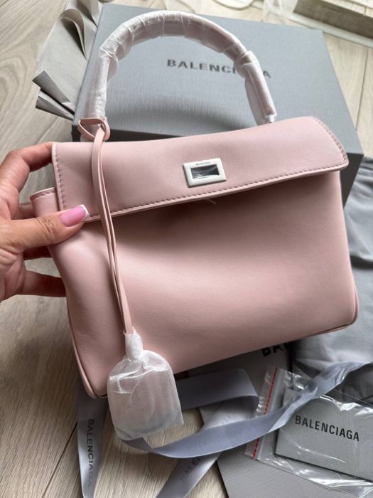 Сумка Balenciaga Rodeo mini