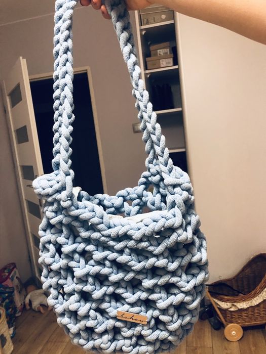 Torebka bohou pleciona ze sznurka błękitna lato