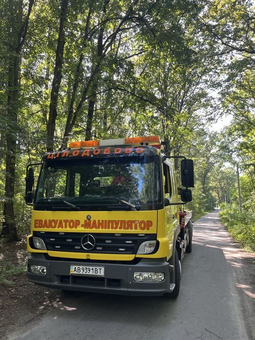 Евакуатор Маніпулятор