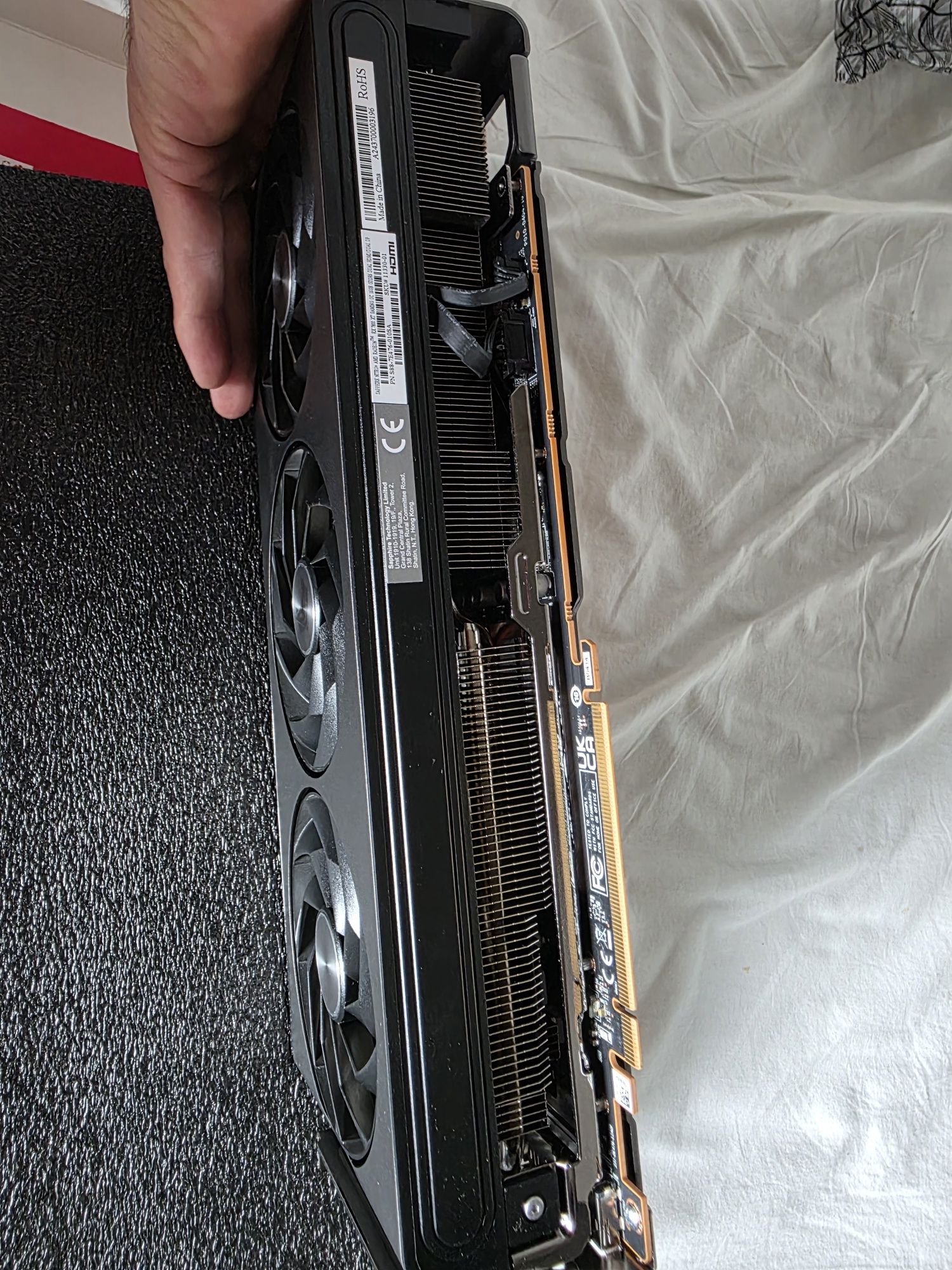 AMD Radeon RX7800XT