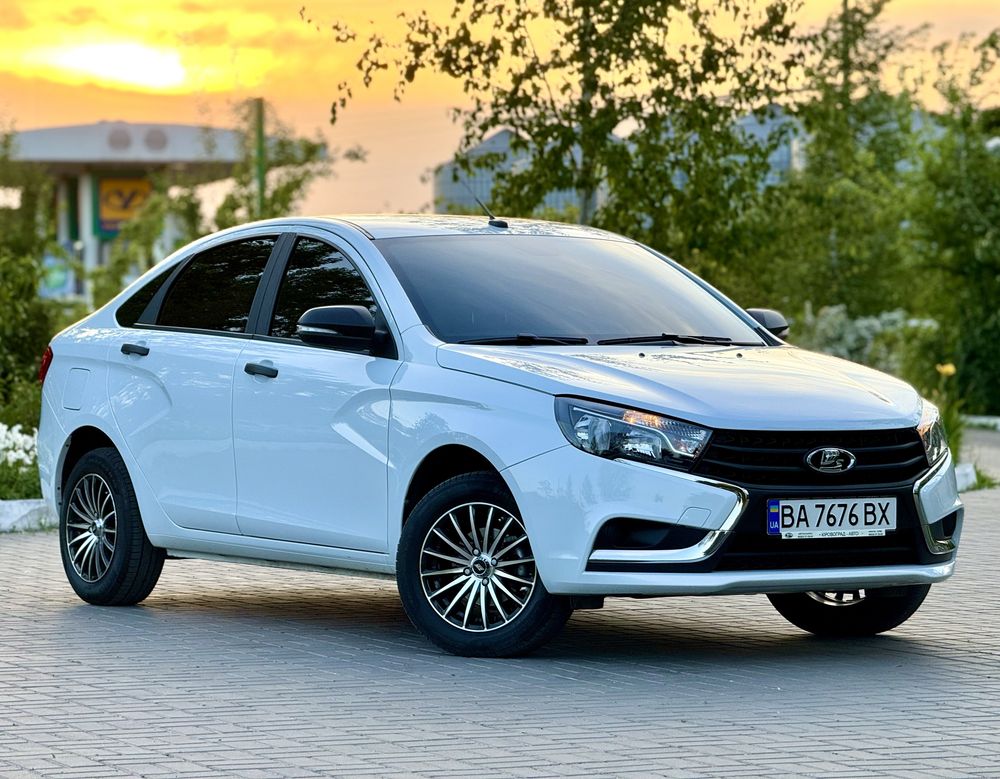 Продам Свій Зовсім Новий Автомобіль! Пробіг 6 Тисяч Кілометрів!