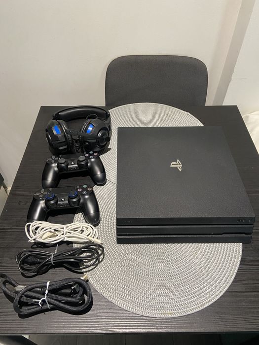 Playstation 4 pro 1tb