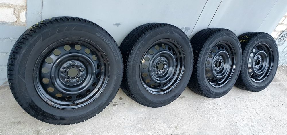 Зимняя резина на дисках 215/60 r16